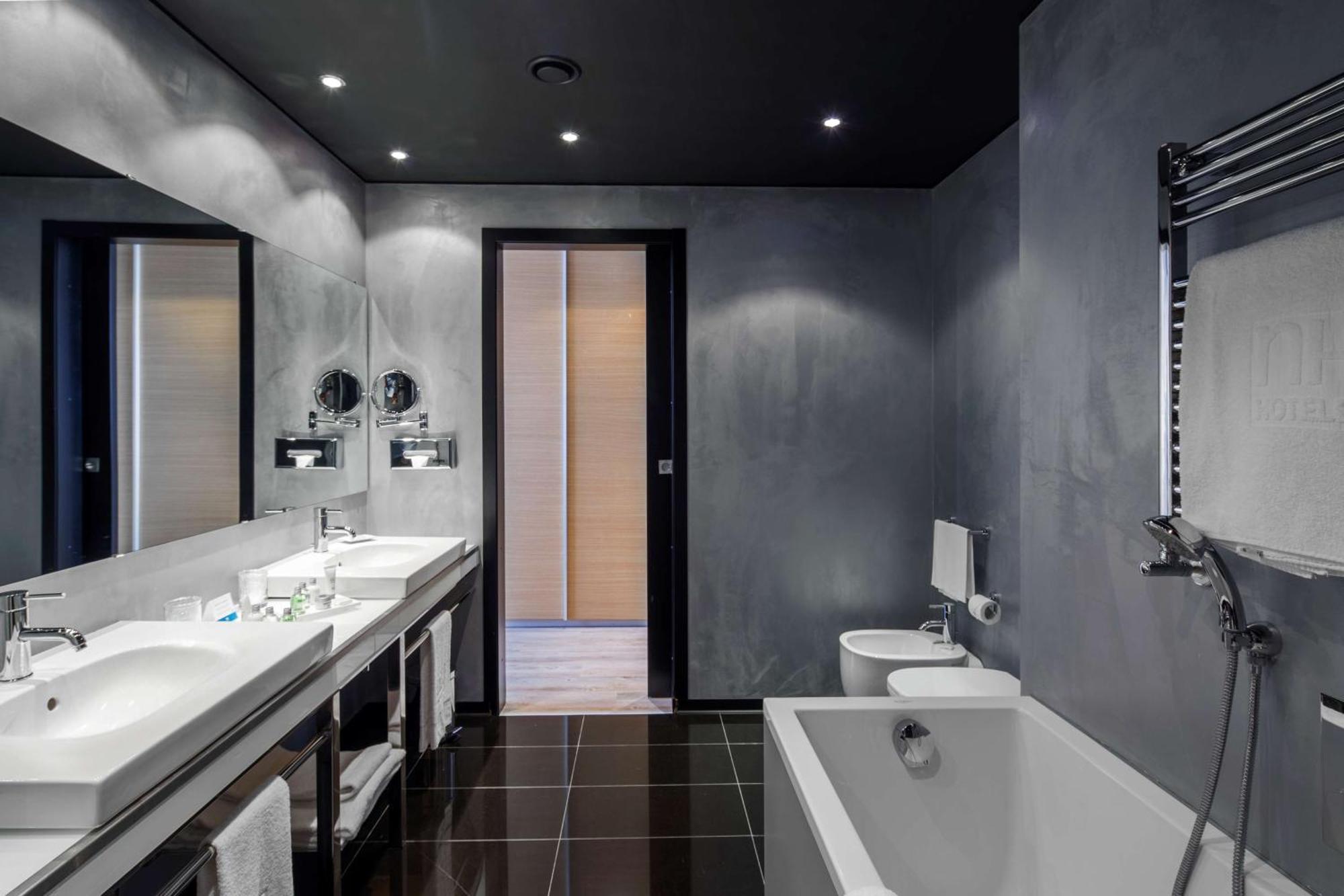 Hotel NH Milano Fiera Rho Esterno foto