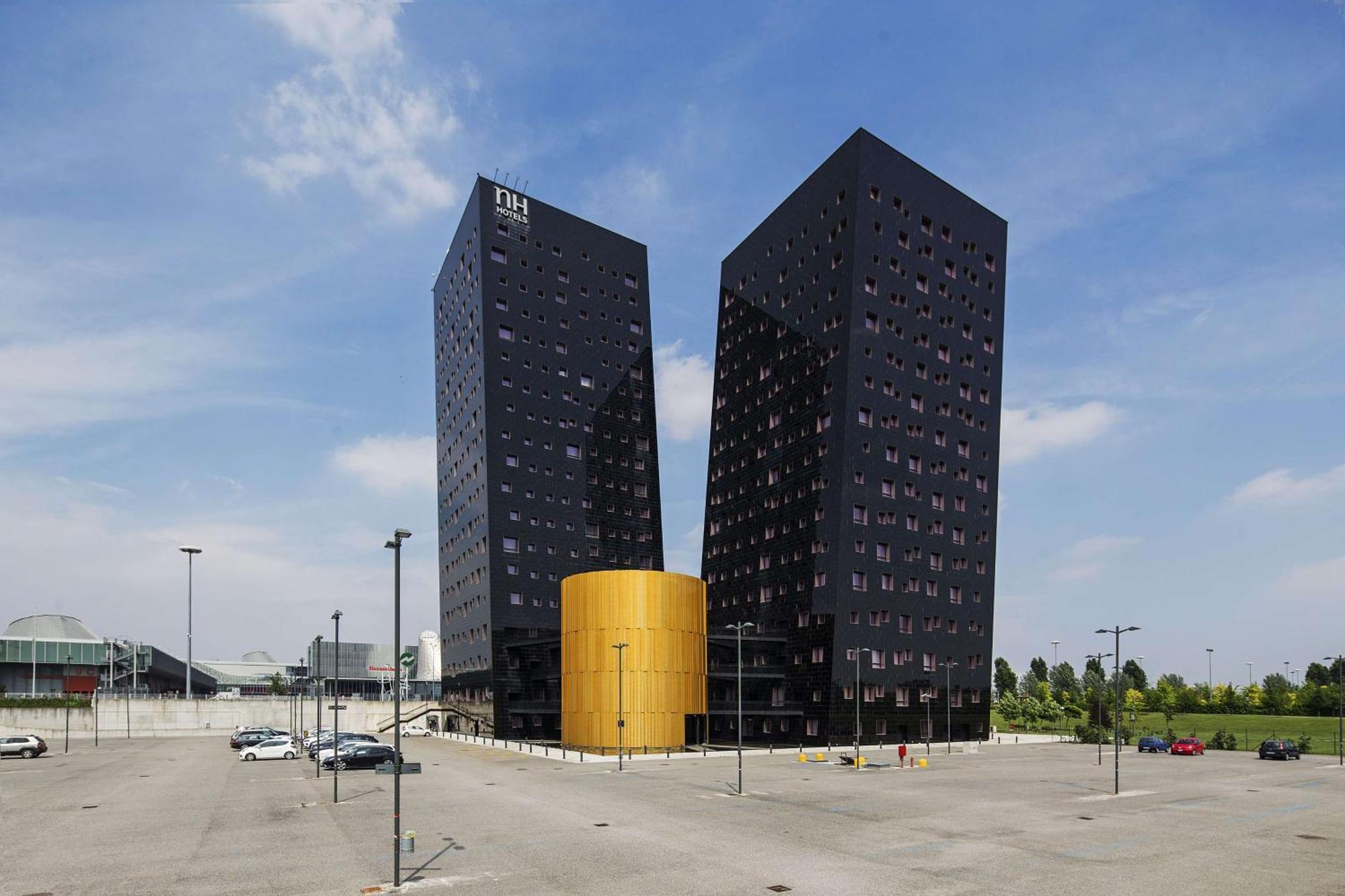 Hotel NH Milano Fiera Rho Esterno foto